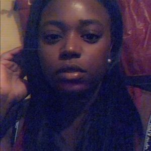 Meet your Posher, Ariel